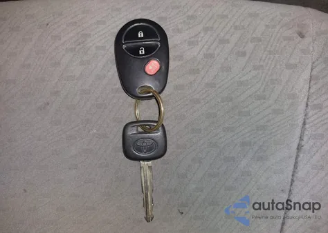 2007 Toyota Tacoma z USA, uszkodzony, nr VIN 5TEUX42N47Z363831